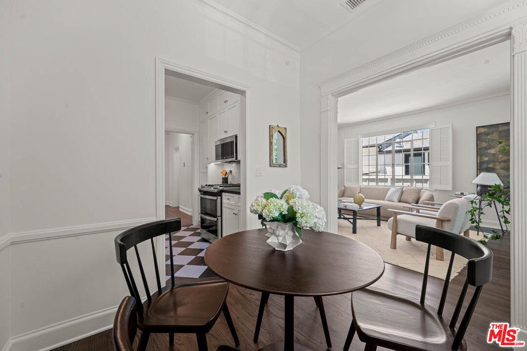 153 S Camden Dr Unit: F
