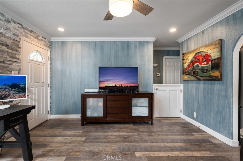 1700 Stanford Avenue