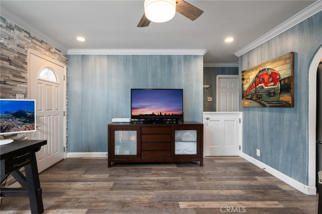 1700 Stanford Avenue