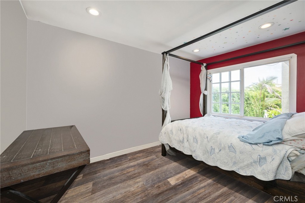 1700 Stanford Avenue