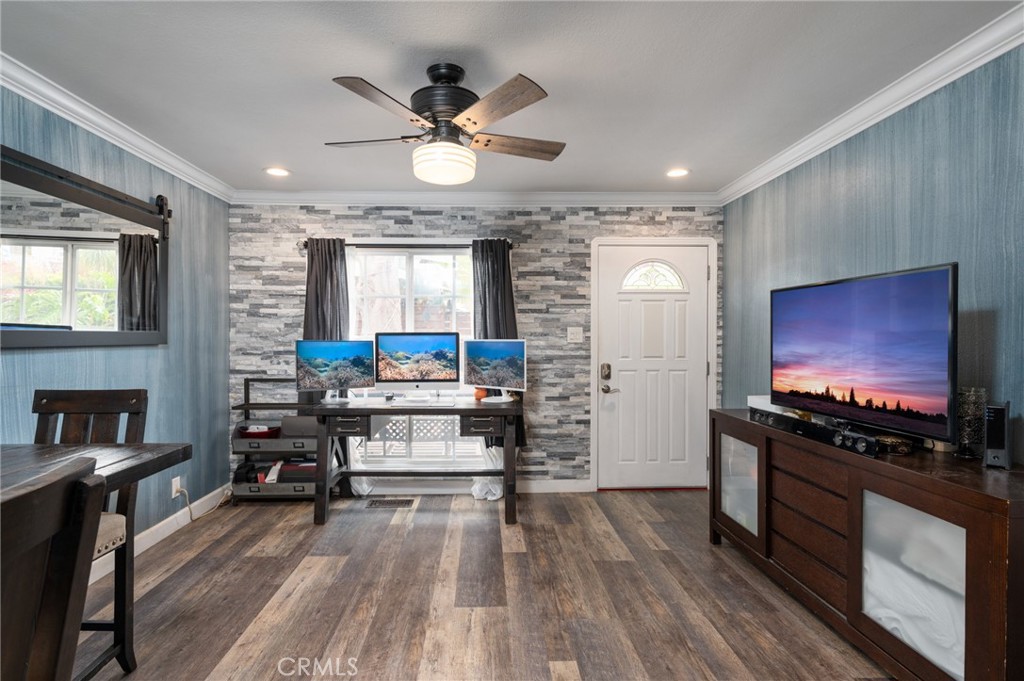 1700 Stanford Avenue