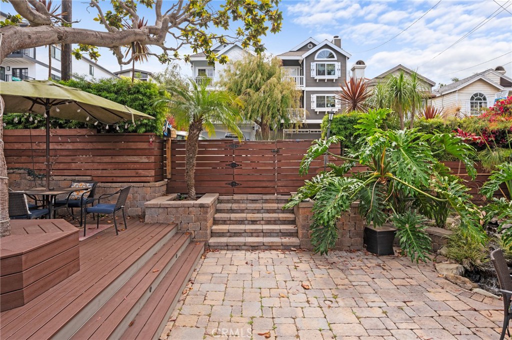 1700 Stanford Avenue