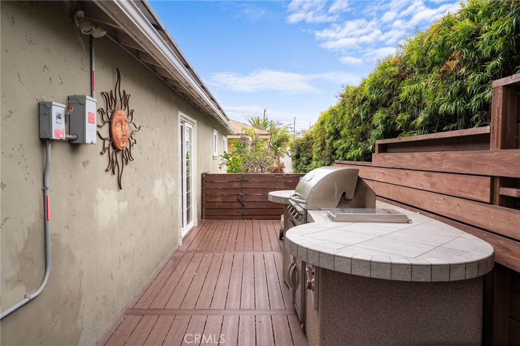 1700 Stanford Avenue