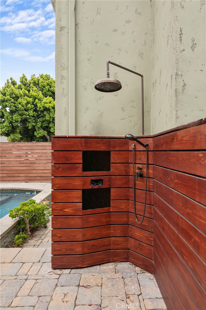 1700 Stanford Avenue