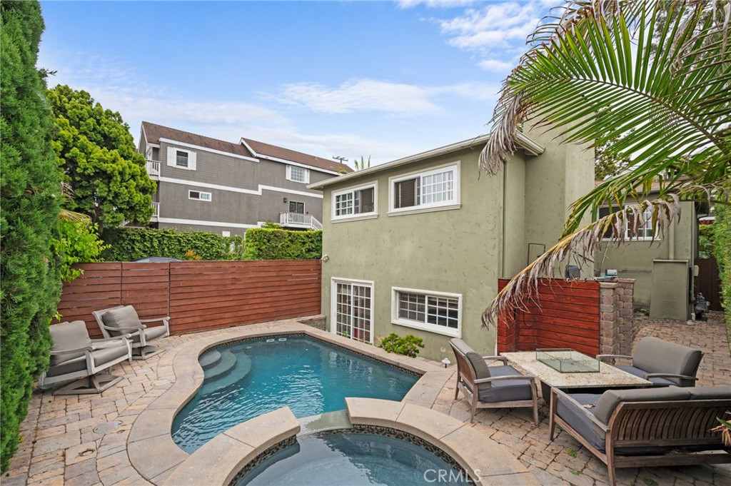 1700 Stanford Avenue