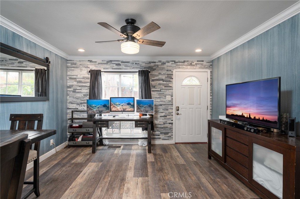 1700 Stanford Avenue