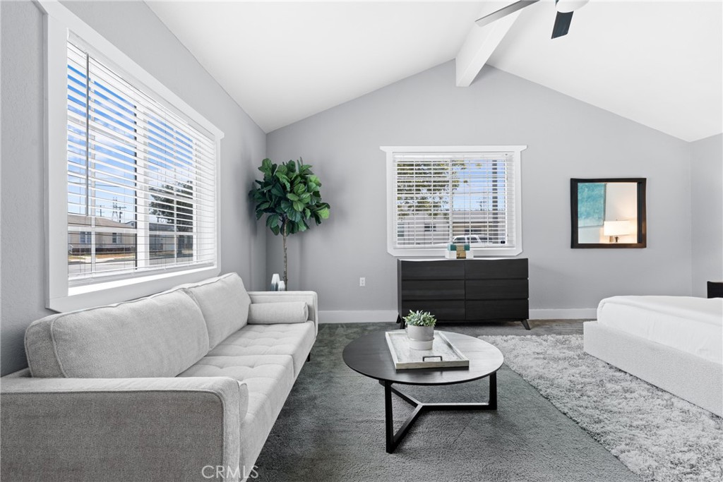 3409 W 175th Street
