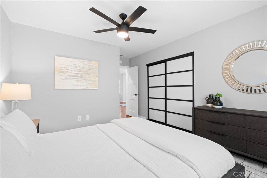 3409 W 175th Street