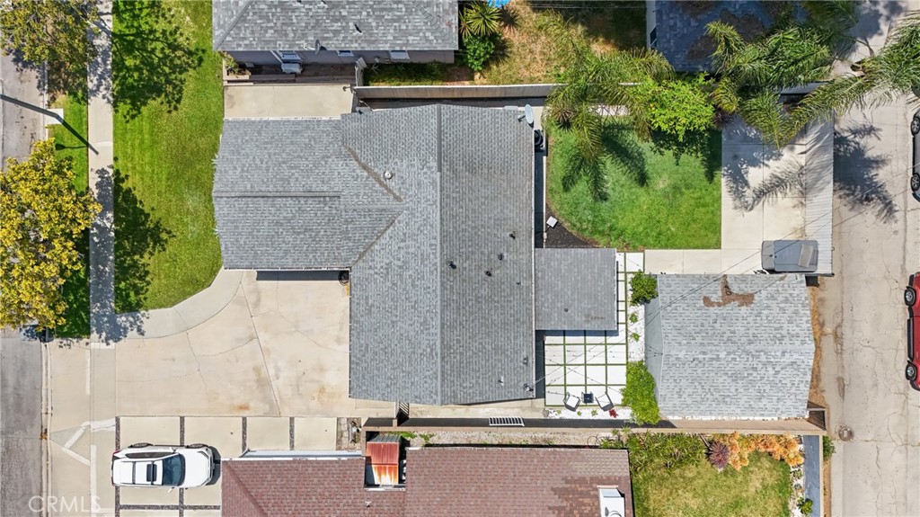 3409 W 175th Street