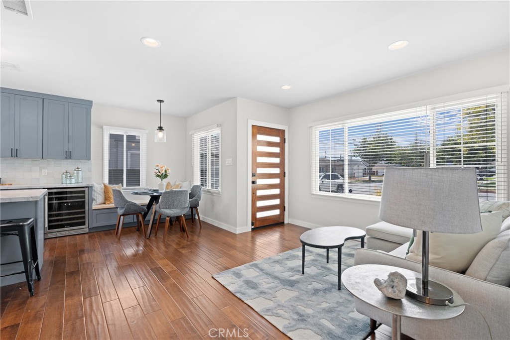 3409 W 175th Street