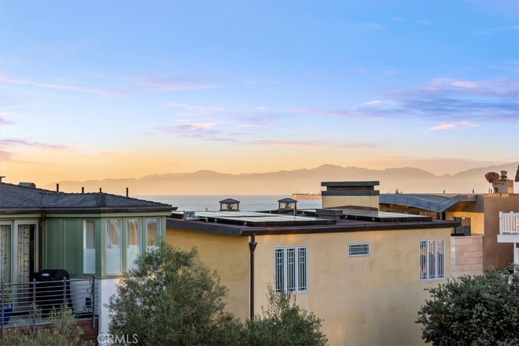 506 Manhattan Avenue