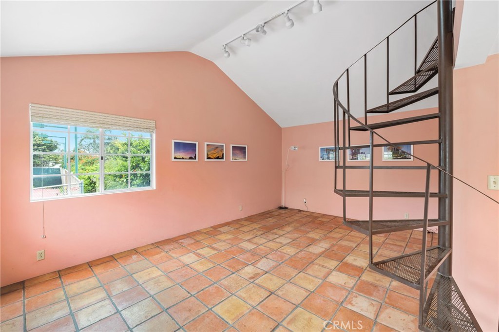 1166 Longfellow Drive