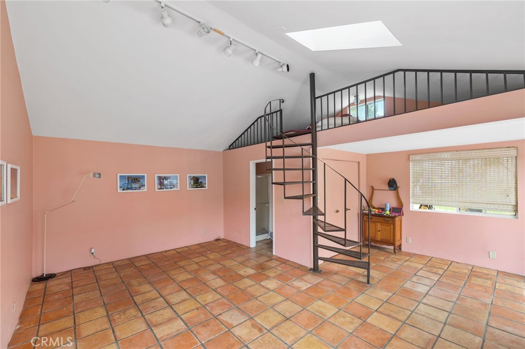 1166 Longfellow Drive