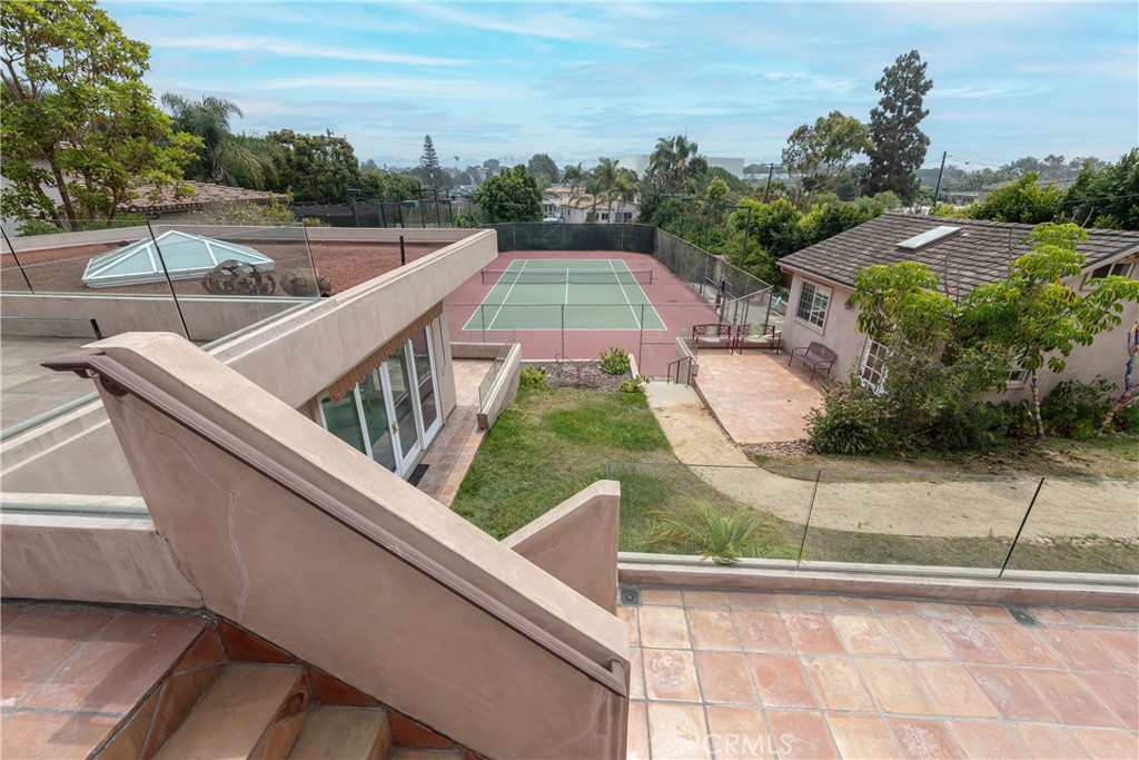 1166 Longfellow Drive