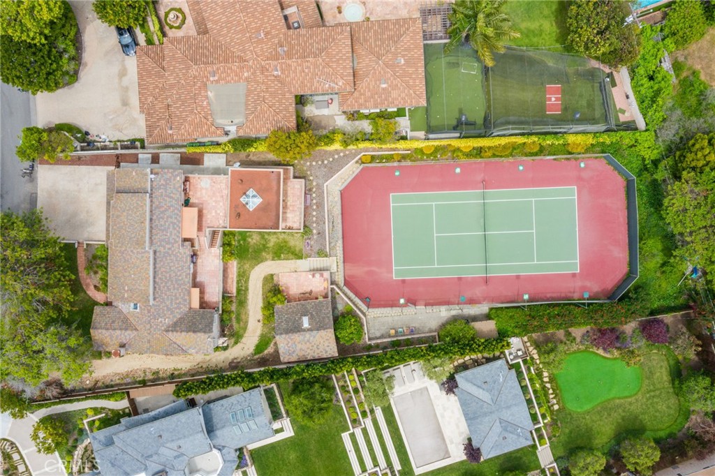 1166 Longfellow Drive