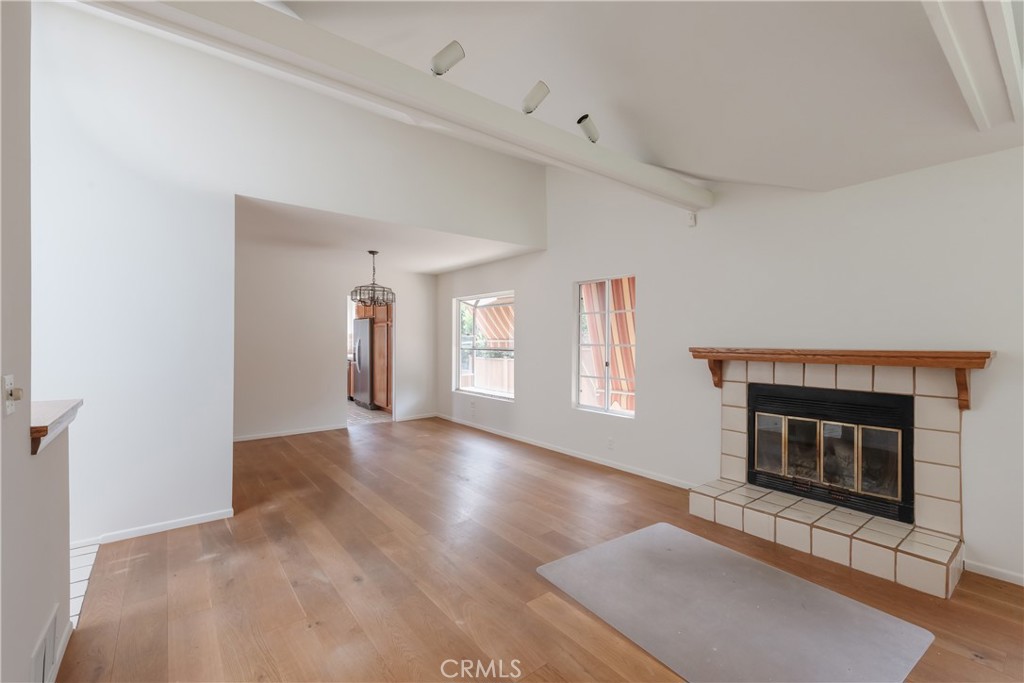 1166 Longfellow Drive