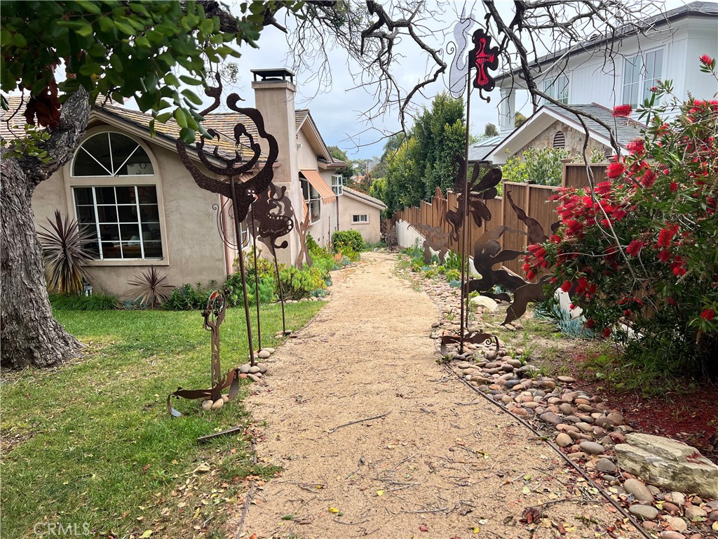 1166 Longfellow Drive