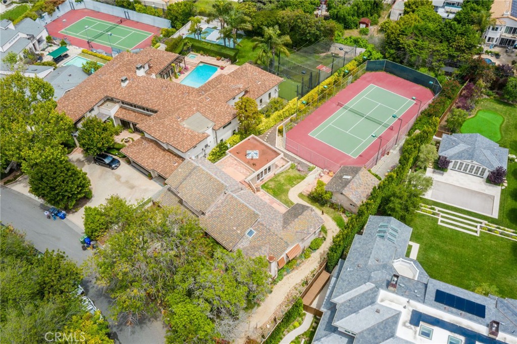 1166 Longfellow Drive