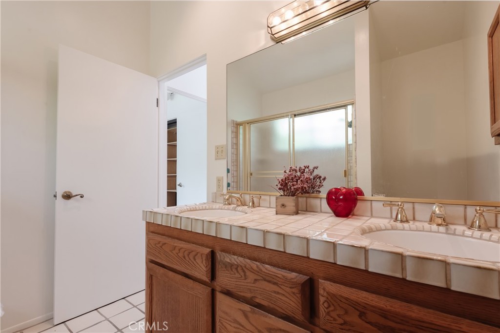 1166 Longfellow Drive