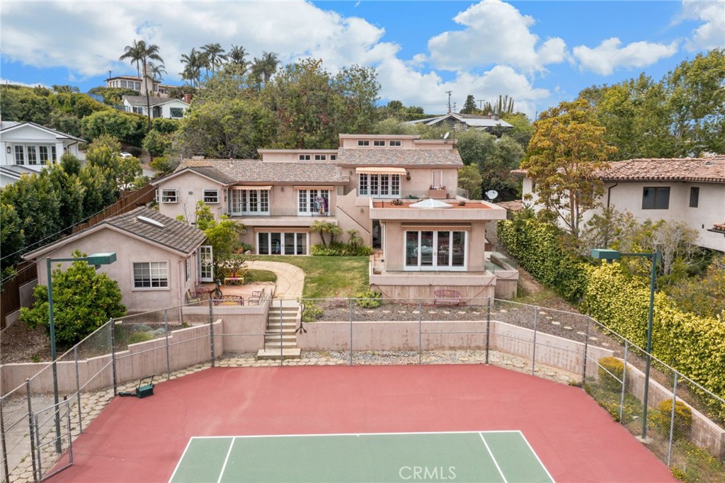 1166 Longfellow Drive