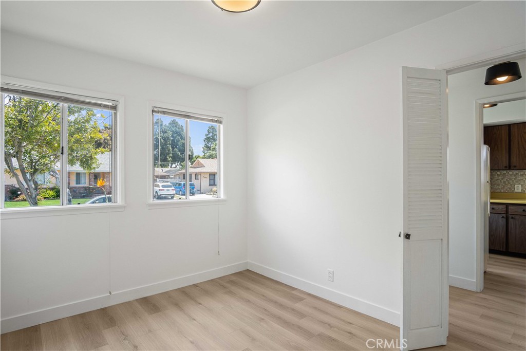 14705 Fonthill Avenue