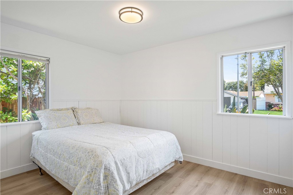 14705 Fonthill Avenue