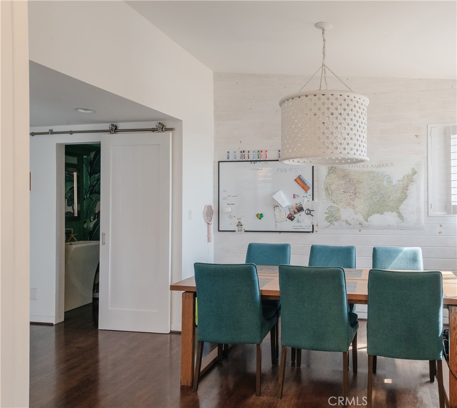 1427 Manhattan Avenue