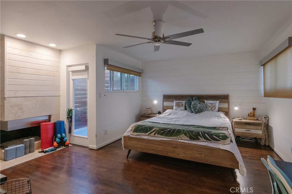 1427 Manhattan Avenue