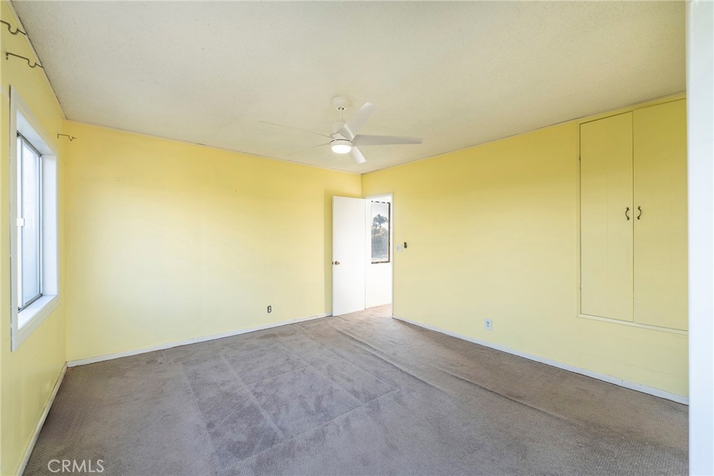 2104 Chestnut Avenue