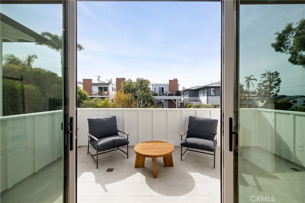 711 N Dianthus Street