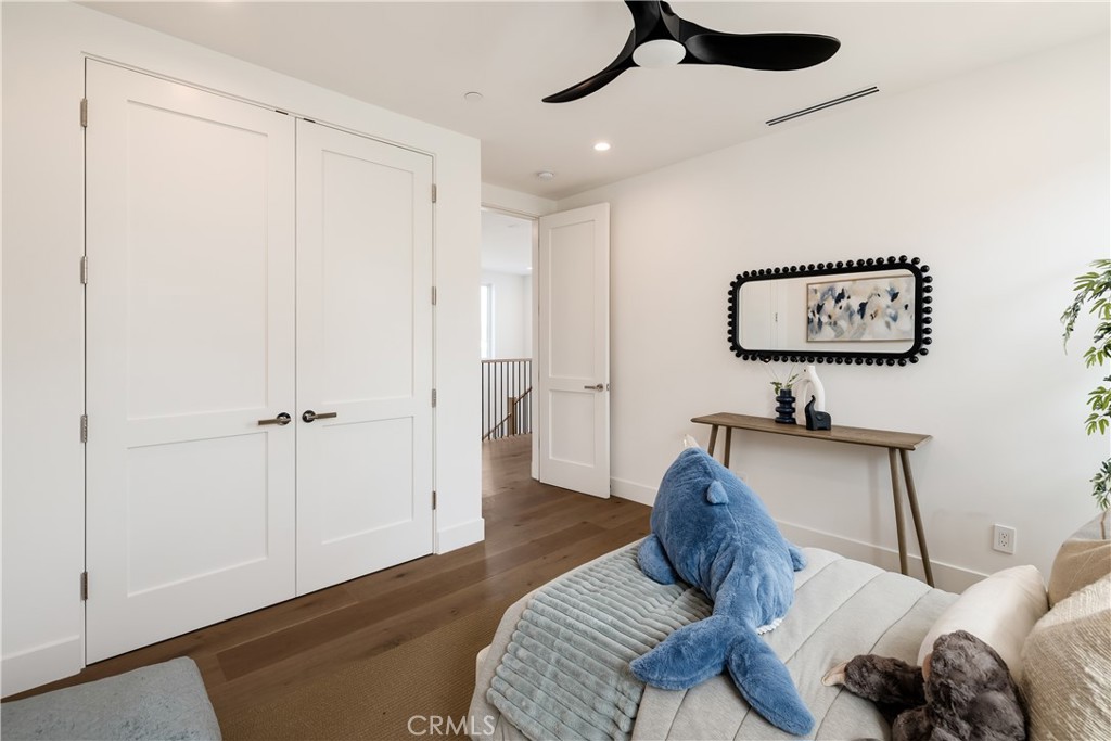 711 N Dianthus Street