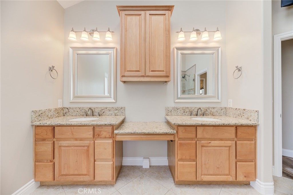 525 N Lucia Avenue B