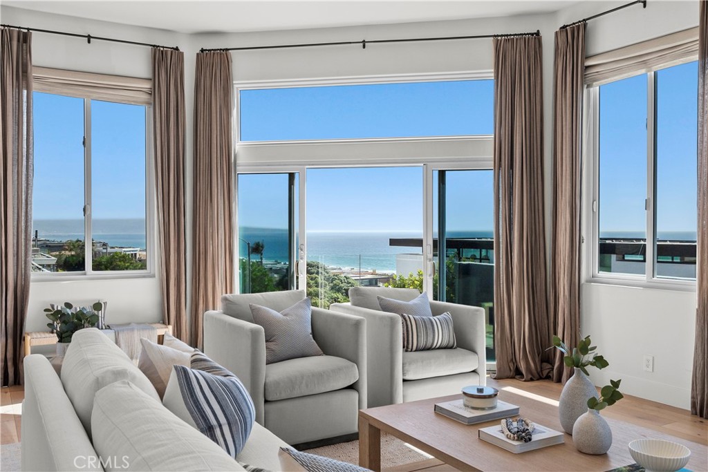 2716 Highland Avenue