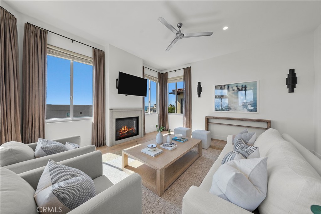 2716 Highland Avenue