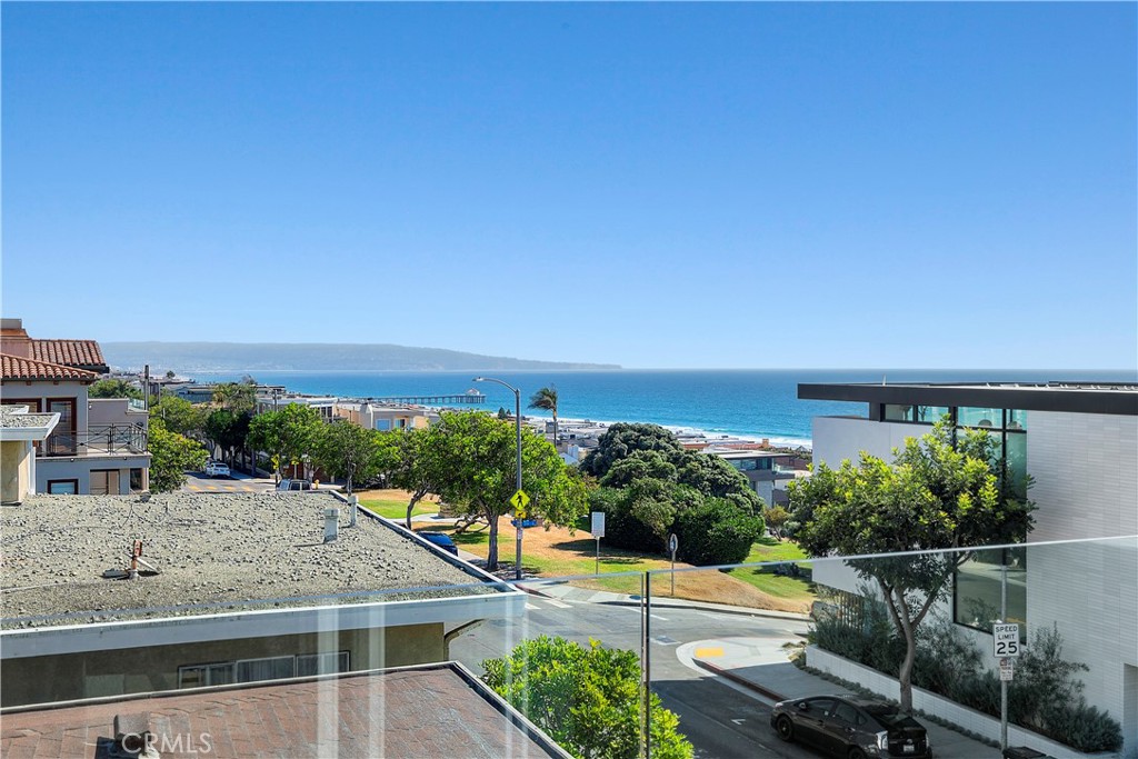 2716 Highland Avenue