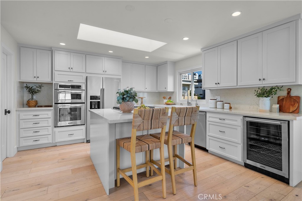 2716 Highland Avenue