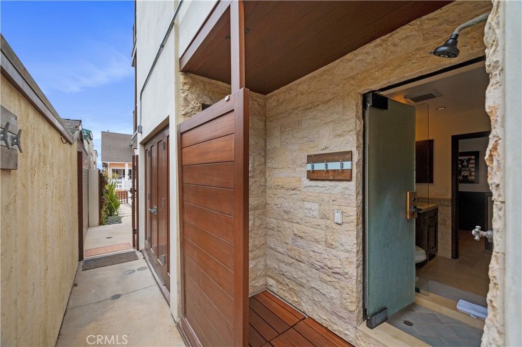 126 4th Street