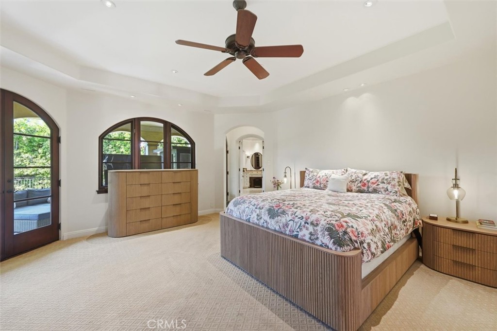 109 S Poinsettia Avenue