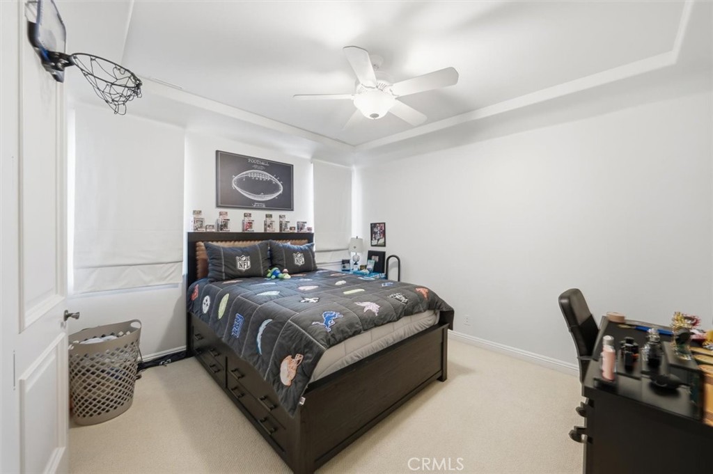 109 S Poinsettia Avenue