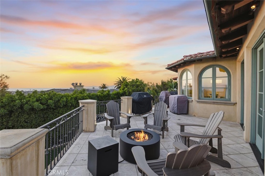 109 S Poinsettia Avenue