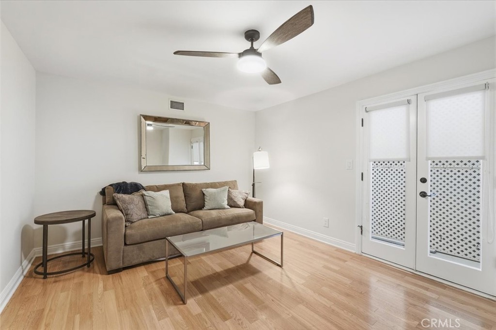 1738 Manhattan Avenue