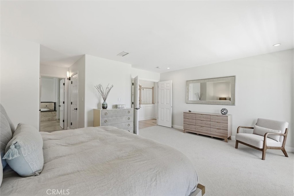 1738 Manhattan Avenue