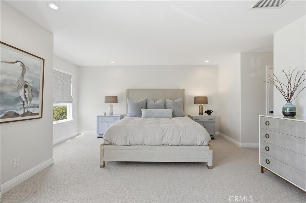 1738 Manhattan Avenue