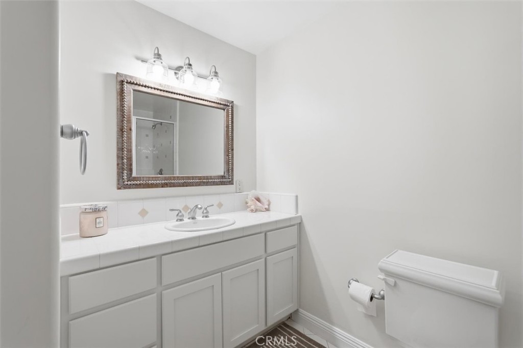 1738 Manhattan Avenue