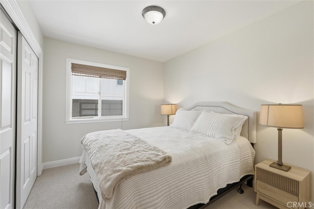 1738 Manhattan Avenue