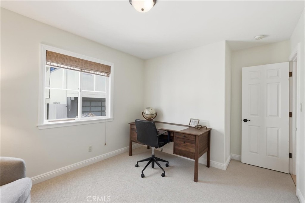 1738 Manhattan Avenue