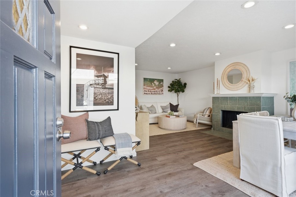 1456 Manhattan Beach Boulevard C