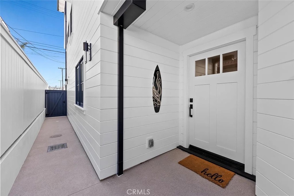 309 Crest Drive