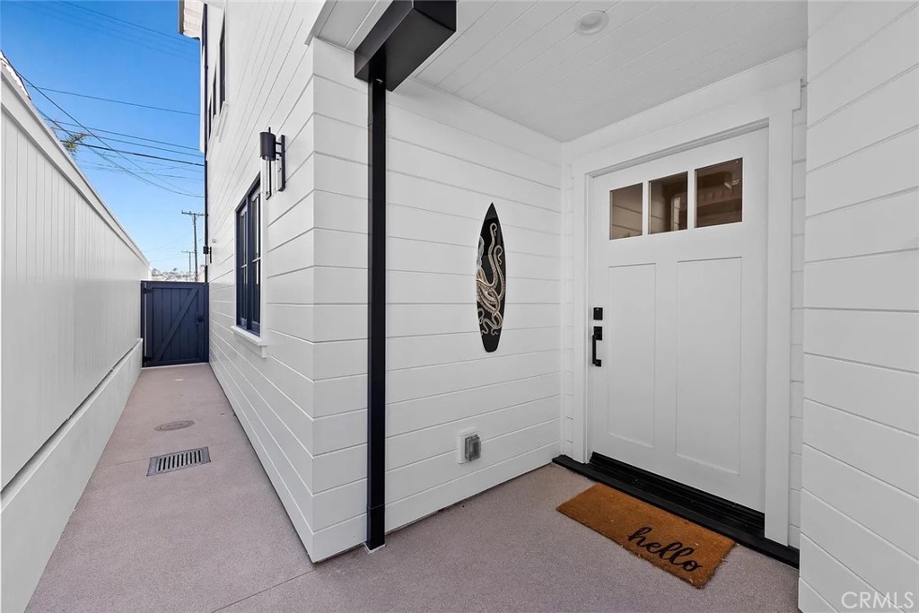309 Crest Drive