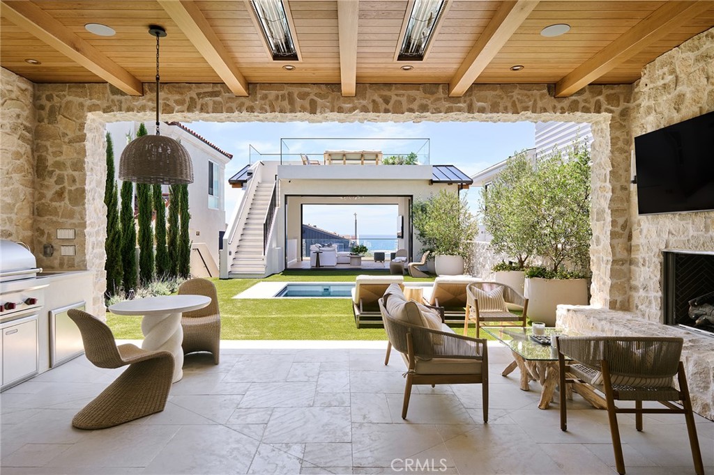 409 Bayview Drive